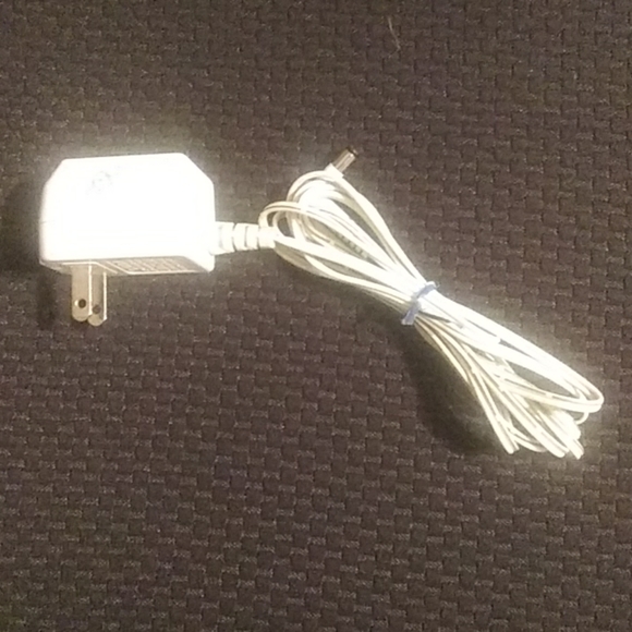 AC Adapter-class 2 transformer charger - Picture 1 of 2
